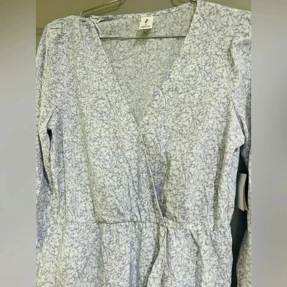 Abound Womens Med Long Sleeve Lavender Floral Ruffle Surplice Mini Dress - Picture 8 of 10